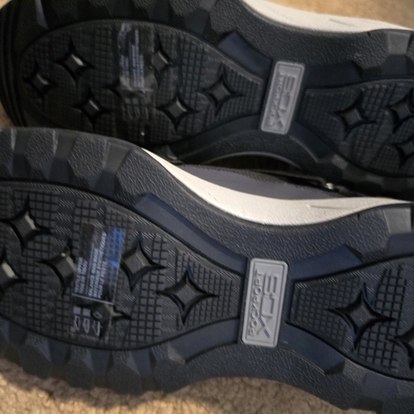 NWOT Rockport XCS Spruce Peak waterproof hiking shoes 7 - Picture 3 of 6